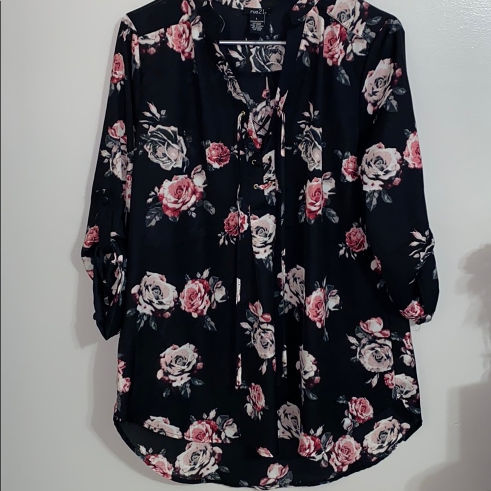 Floral shirt perfect for work